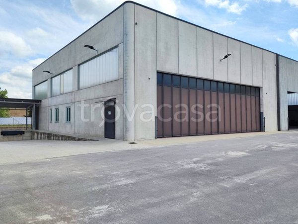 locale commerciale in affitto a Villanova Mondovì