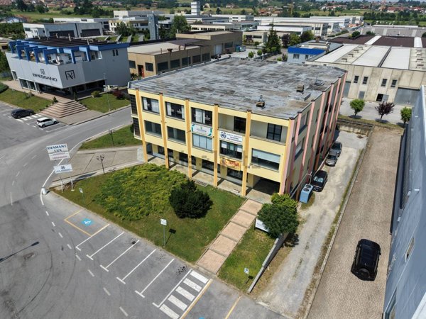 ufficio in affitto a Villanova Mondovì