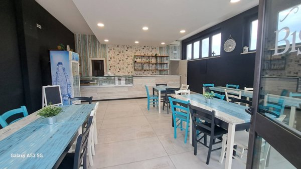 locale commerciale in affitto ad Alanno