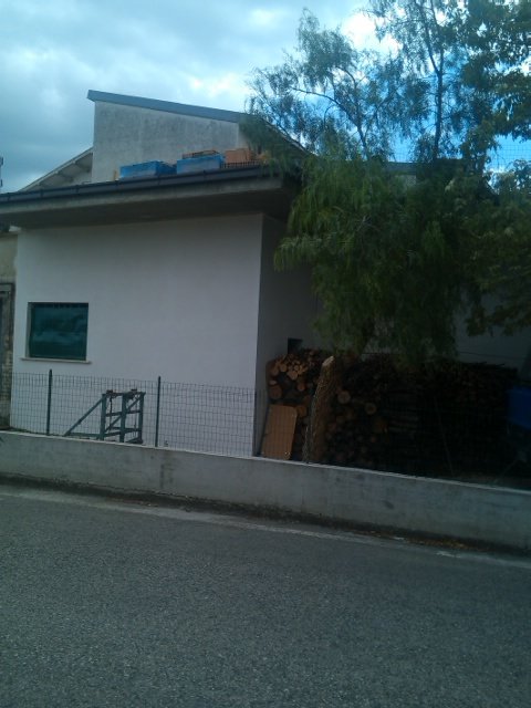 locale commerciale in affitto a Cepagatti