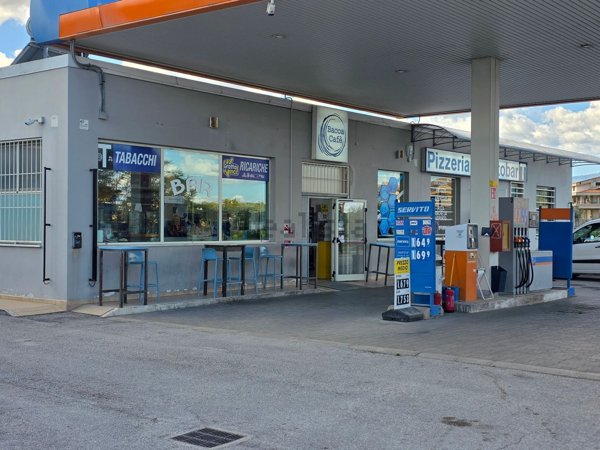 negozio in affitto a Cepagatti