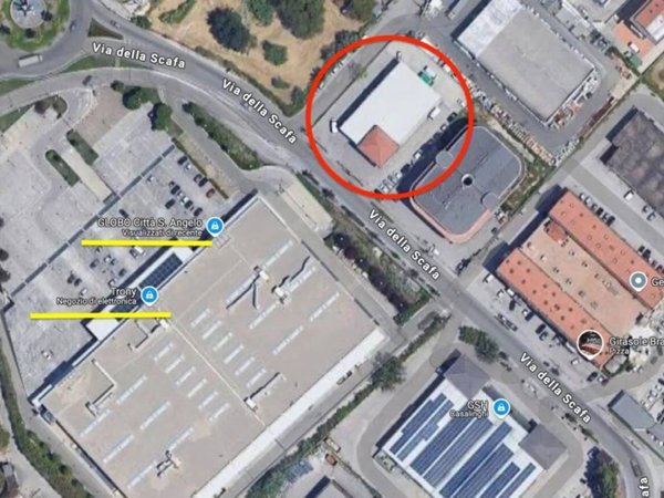 negozio in affitto a Città Sant'Angelo