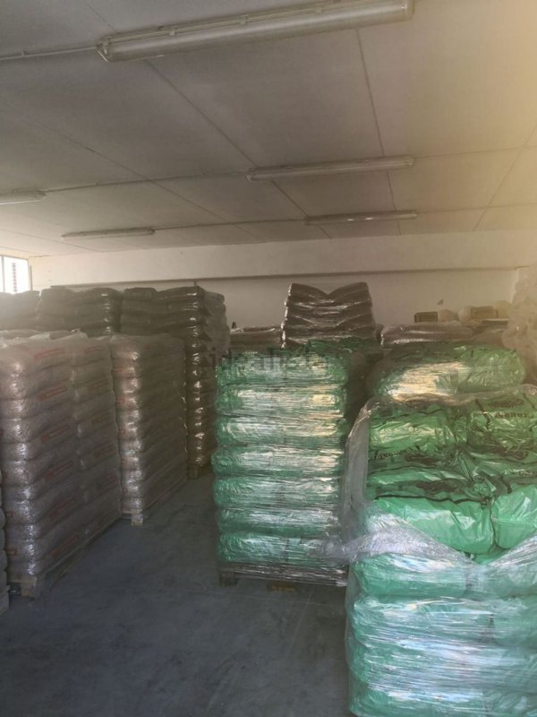 capannone in affitto a Città Sant'Angelo