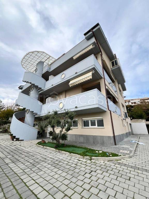 appartamento in affitto a Montesilvano in zona Montesilvano Colle