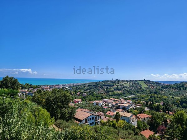 appartamento in affitto a Montesilvano in zona Montesilvano Colle