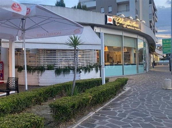 negozio in affitto a Montesilvano