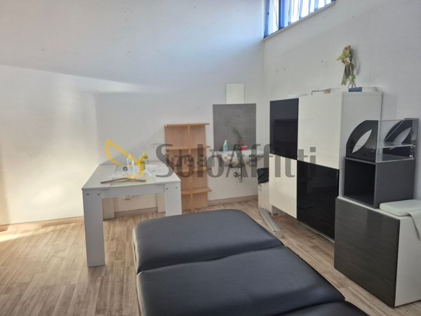 ufficio in affitto a Montesilvano