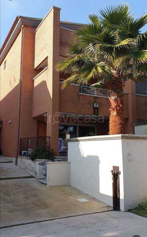 casa indipendente in affitto a Montesilvano in zona Montesilvano Colle