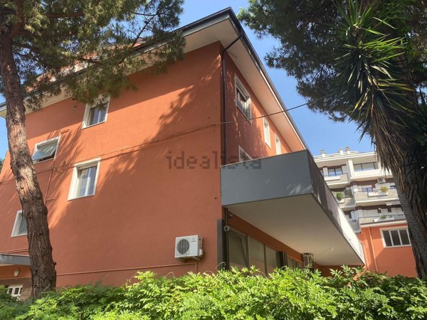 ufficio in affitto a Montesilvano in zona Villa Carmine