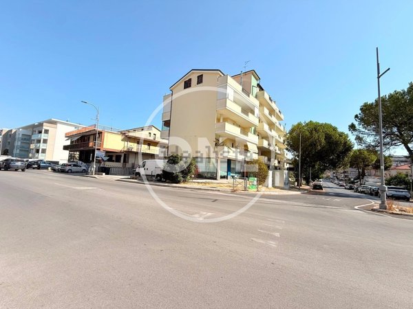 ufficio in affitto a Montesilvano