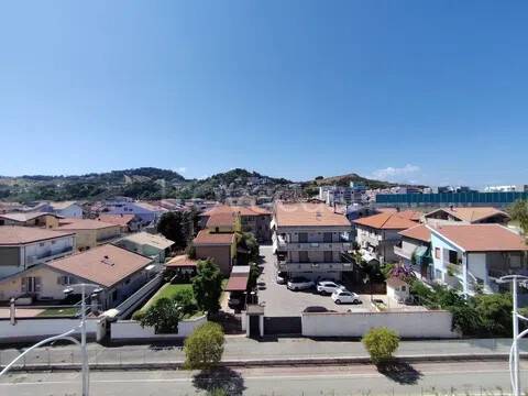 appartamento in affitto a Montesilvano in zona Montesilvano Marina