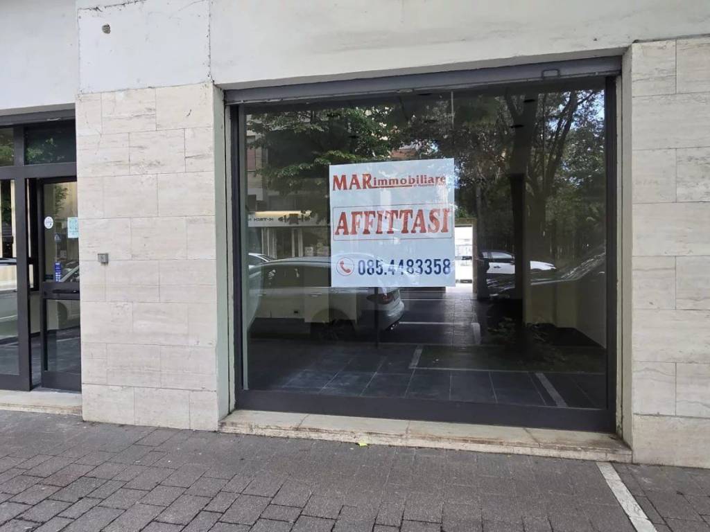 negozio in affitto a Pescara