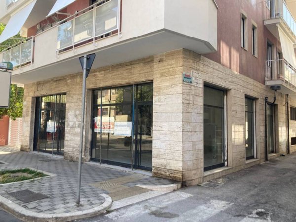 appartamento in affitto a Pescara in zona Leopoldo Muzii