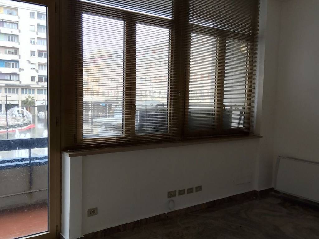 ufficio in affitto a Pescara in zona Centro Città