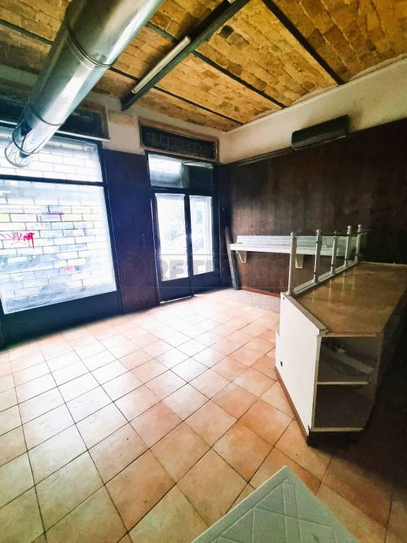 locale commerciale in affitto a Pescara in zona Centro Città