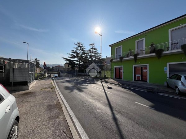 negozio in affitto a Pescara in zona Fontanelle