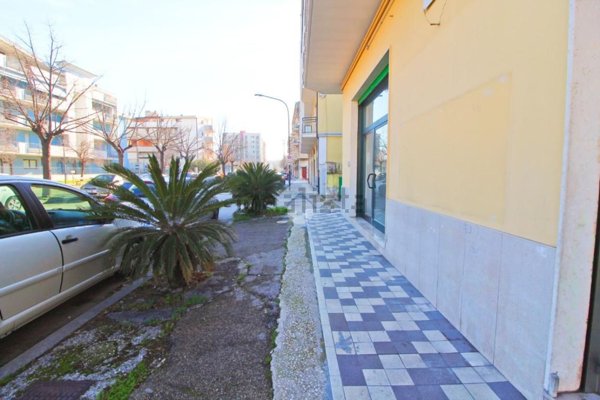 appartamento in affitto a Pescara in zona Porta Nuova