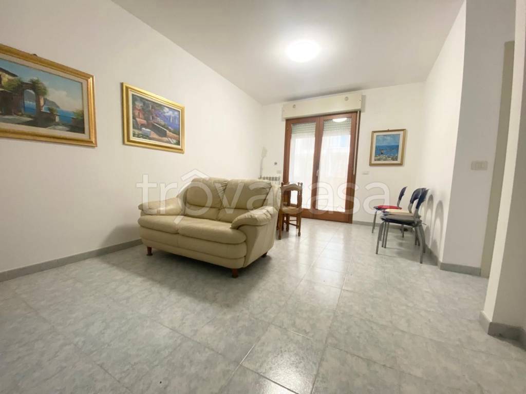 appartamento in affitto a Pescara in zona San Silvestro Spiaggia