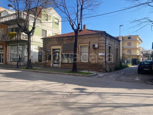 quadrivano in affitto a Pescara in zona Duca degli Abruzzi