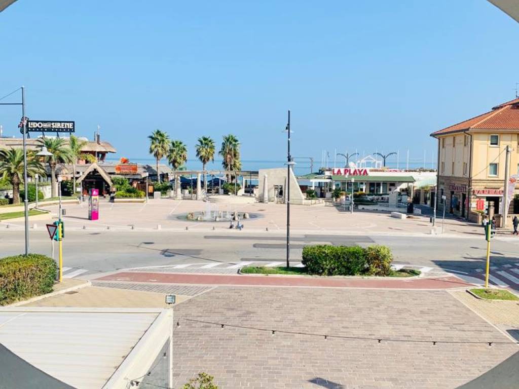 ufficio in affitto a Pescara in zona Pineta