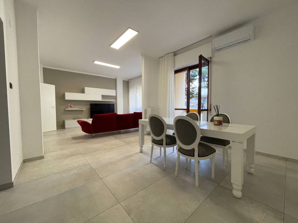 appartamento in affitto a Pescara in zona Centro Città