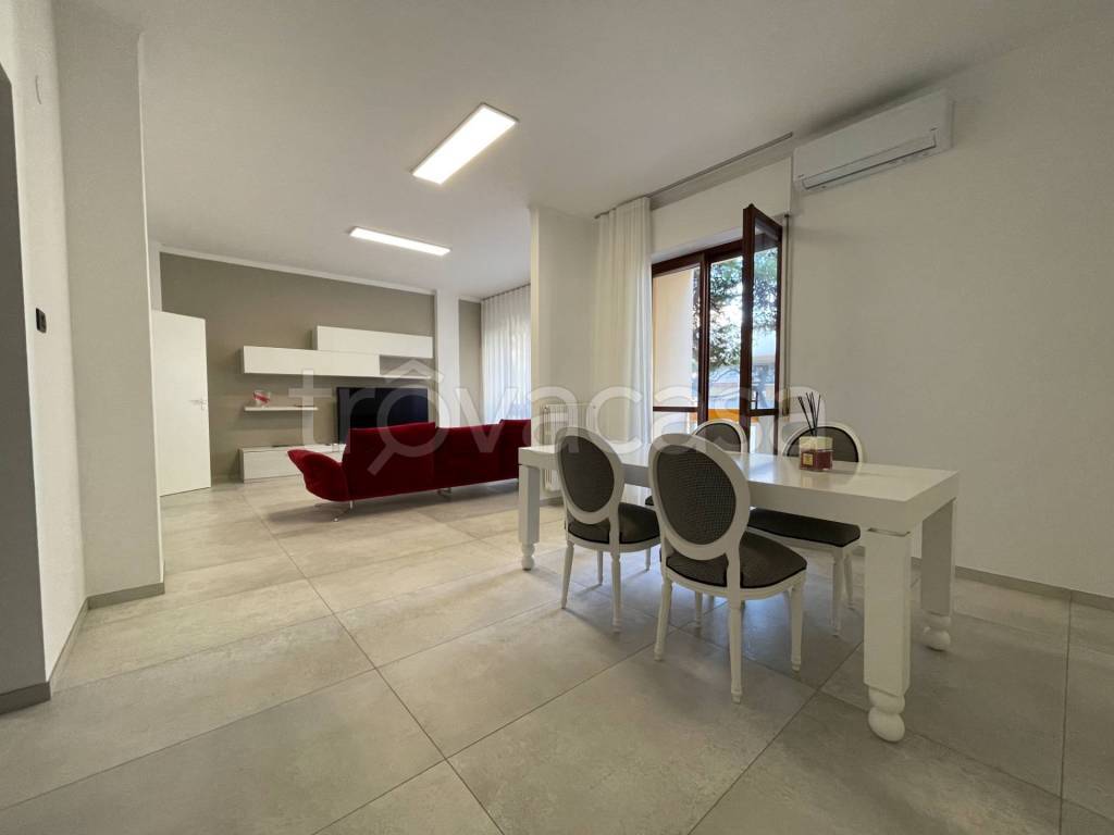 appartamento in affitto a Pescara in zona Centro Città