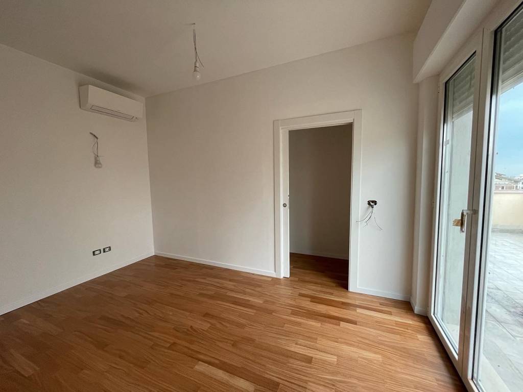 ufficio in affitto a Pescara in zona Porta Nuova