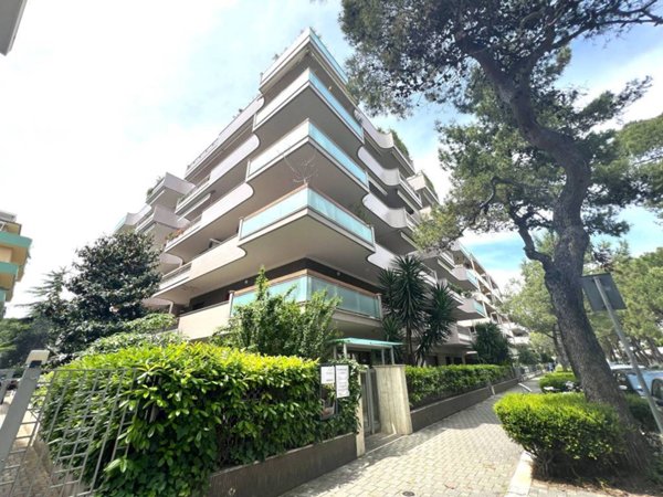 negozio in affitto a Pescara in zona Centro Città