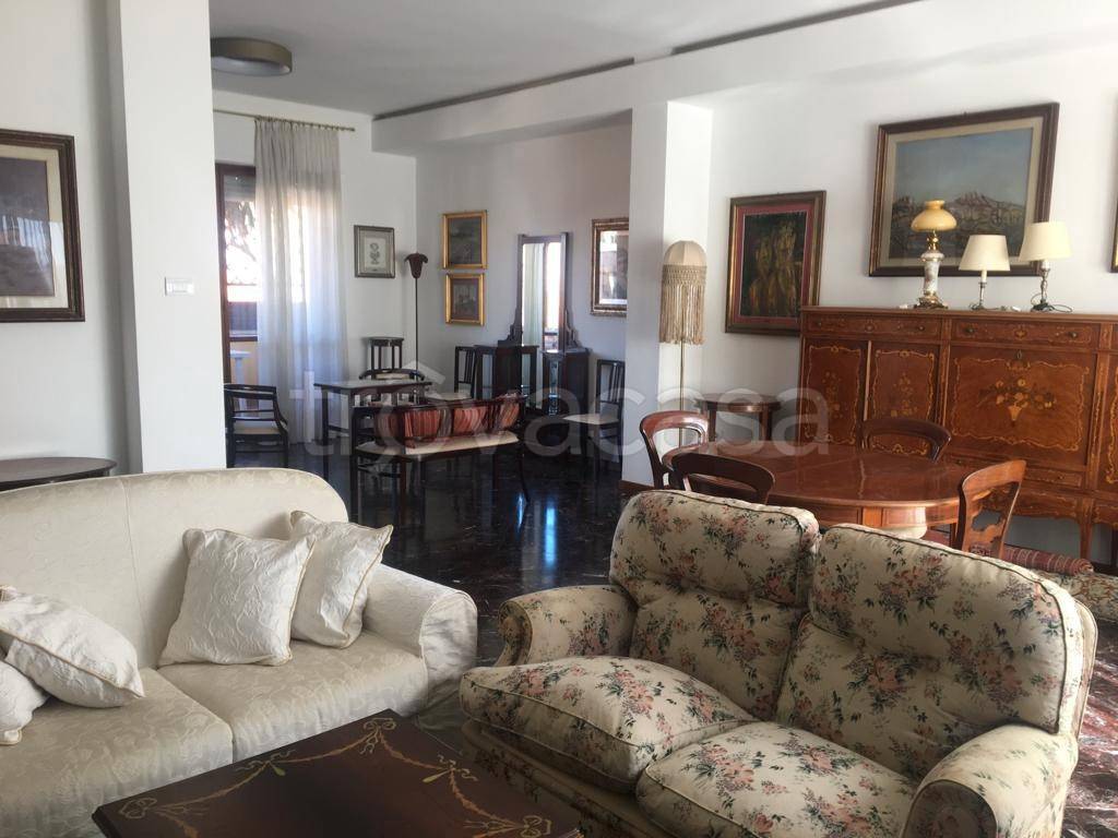 appartamento in affitto a Pescara