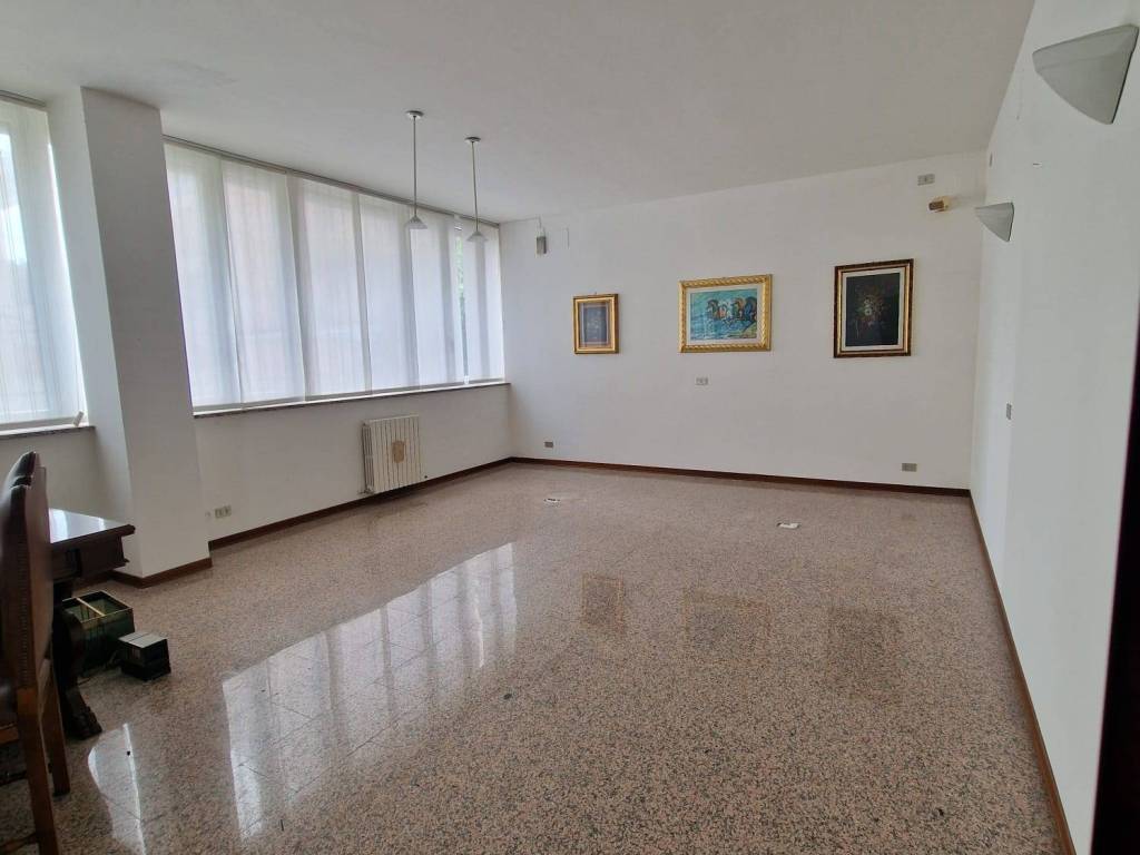 appartamento in affitto a Pescara
