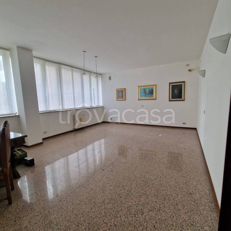 appartamento in affitto a Pescara