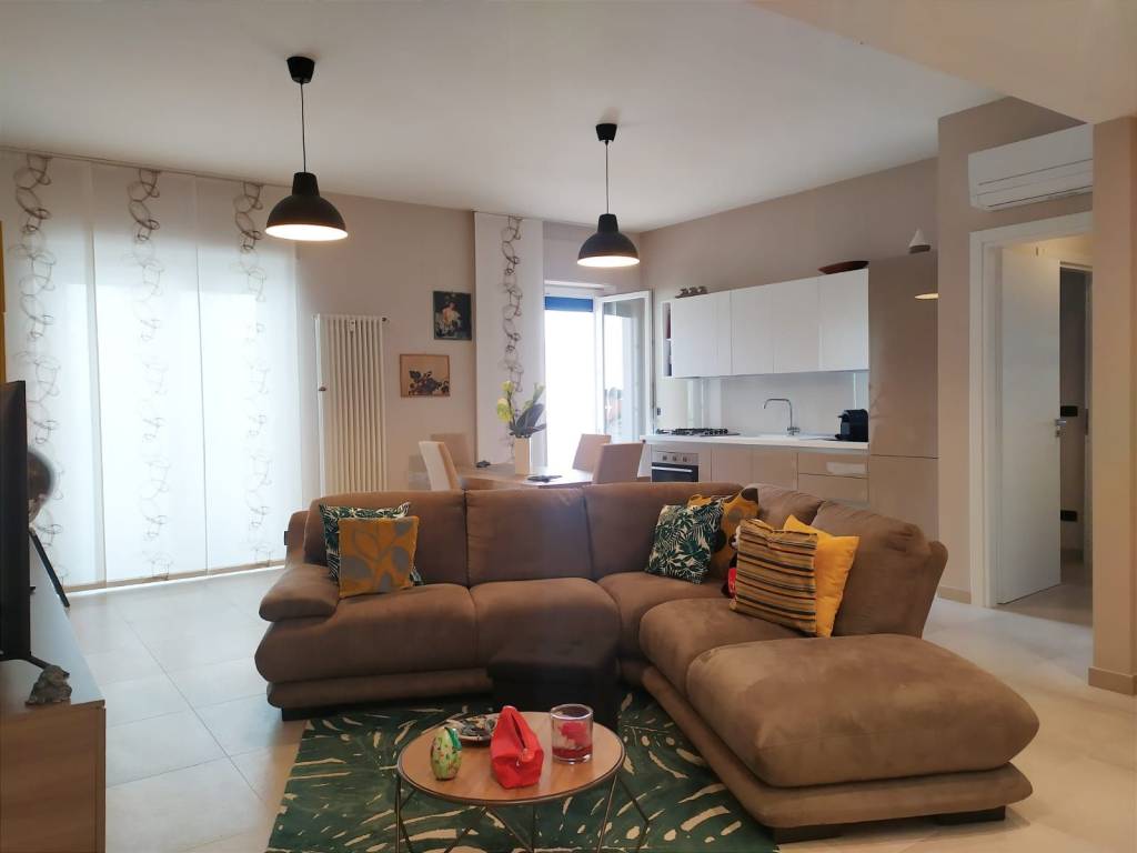 appartamento in affitto a Pescara in zona Centro Città