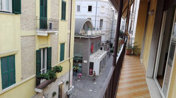 appartamento in affitto a Pescara in zona Centro Città