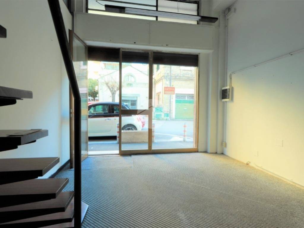 appartamento in affitto a Pescara in zona Centro Città