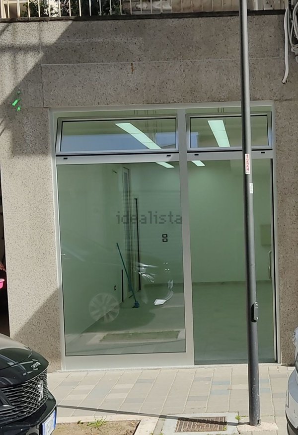 locale commerciale in affitto a Pescara