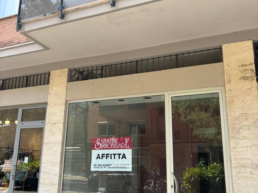 negozio in affitto a Pescara