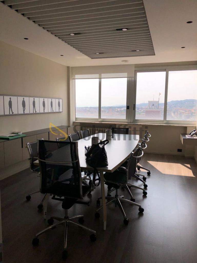 ufficio in affitto a Pescara in zona Centro Città