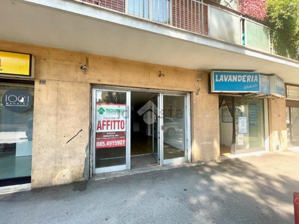 negozio in affitto a Pescara