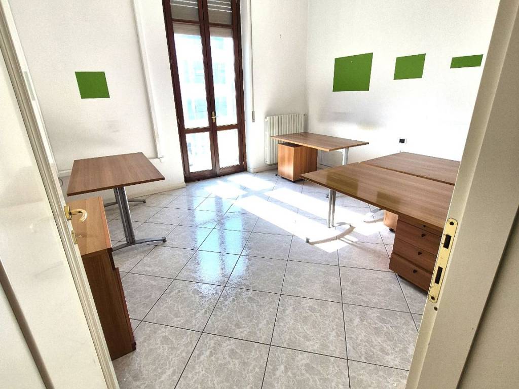 ufficio in affitto a Pescara in zona Porta Nuova