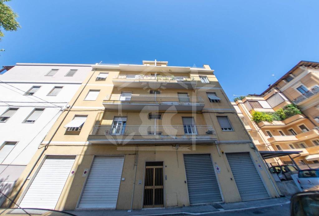 appartamento in affitto a Pescara in zona Centro Città