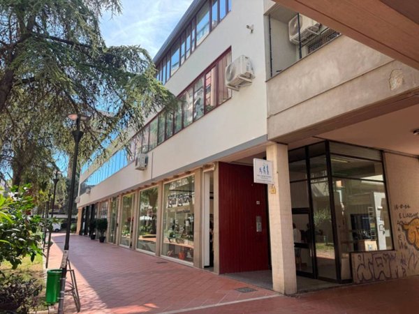 ufficio in affitto a Pescara in zona Centro Città