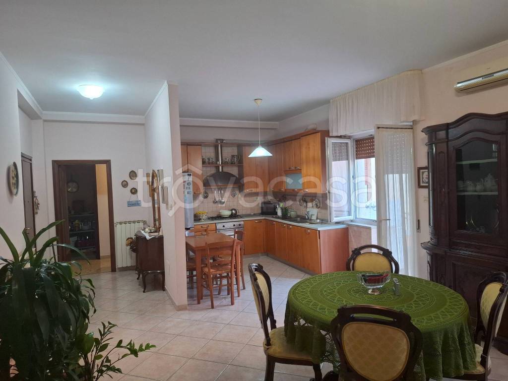 appartamento in affitto a Pescara in zona Porta Nuova