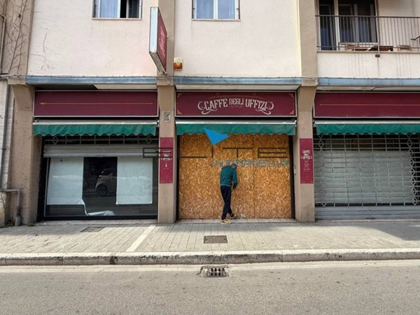 negozio in affitto a Pescara in zona Centro Città