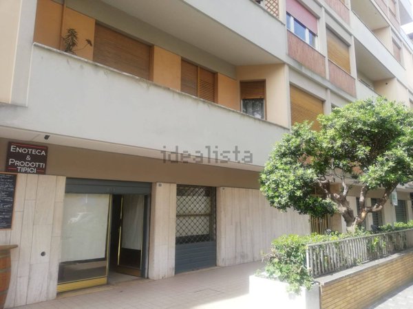 locale commerciale in affitto a Pescara in zona Centro Città
