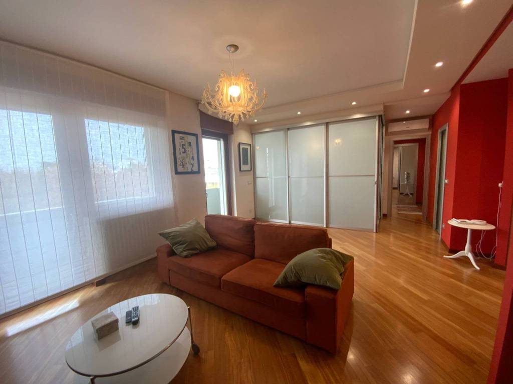 appartamento in affitto a Pescara