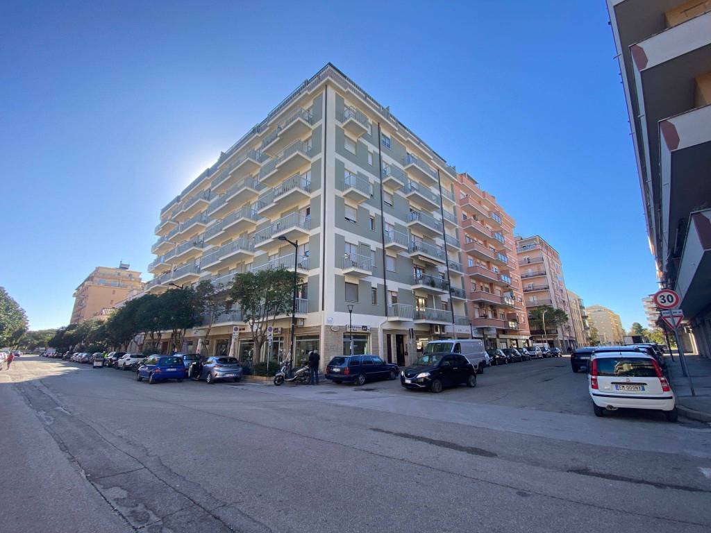 appartamento in affitto a Pescara in zona Porta Nuova