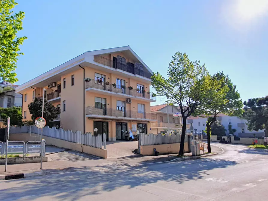 negozio in affitto a Pescara