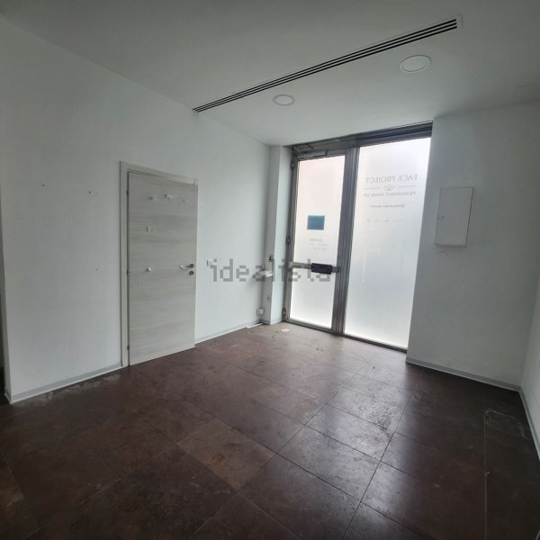 locale commerciale in affitto a Pescara in zona Centro Città