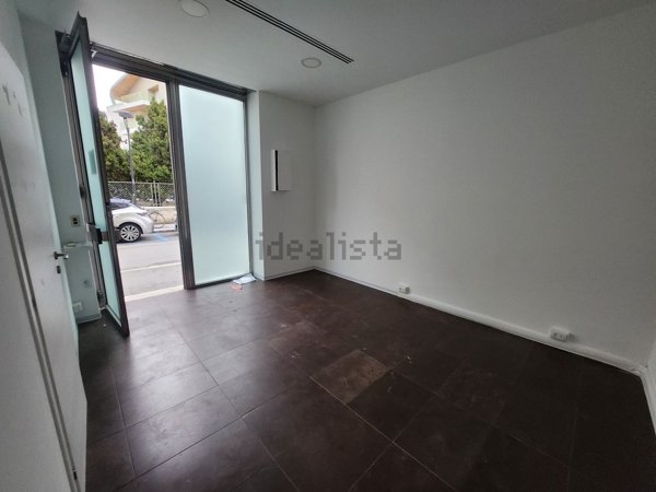 locale commerciale in affitto a Pescara in zona Centro Città