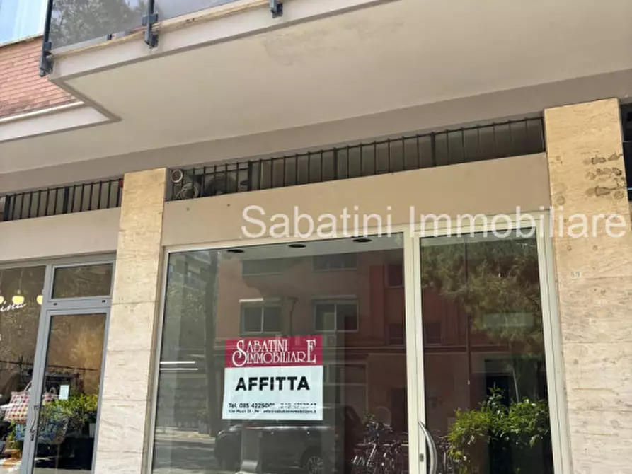 locale commerciale in affitto a Pescara